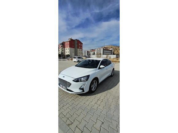 Sahibinden Ford Focus 1.5 TDCi Trend X 2021 Model