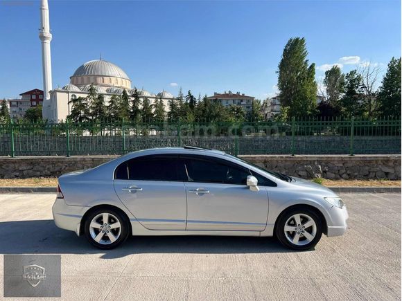 TR DE TEK HATASIZ SANRUF FUL PAKET 200 BİN KMDE CIVIC KKART TKST