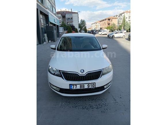 Sahibinden Skoda Rapid 1.6 TDI GreenTec Style 2015 Model