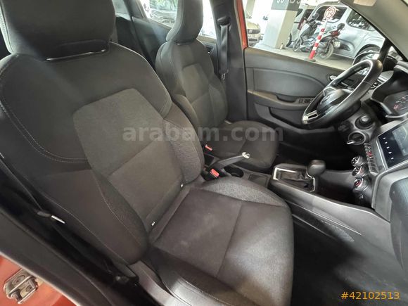 YKTCAR AUTOGROSS'DAN 2023 CLIO TOUCH 100.942 KM'DE