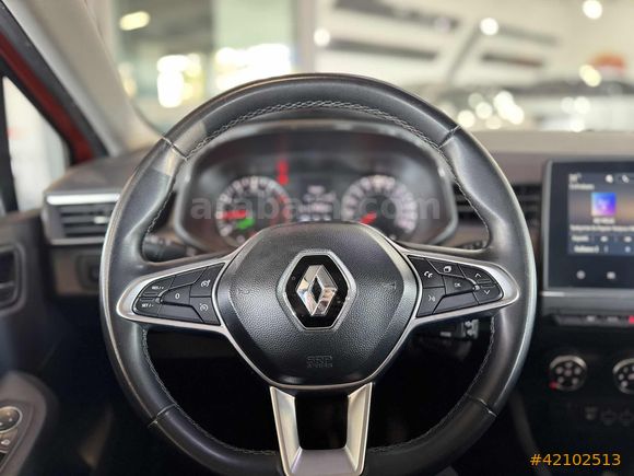 YKTCAR AUTOGROSS'DAN 2023 CLIO TOUCH 100.942 KM'DE