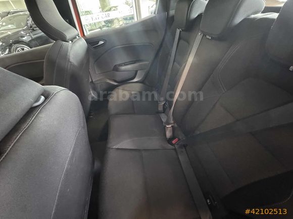 YKTCAR AUTOGROSS'DAN 2023 CLIO TOUCH 100.942 KM'DE