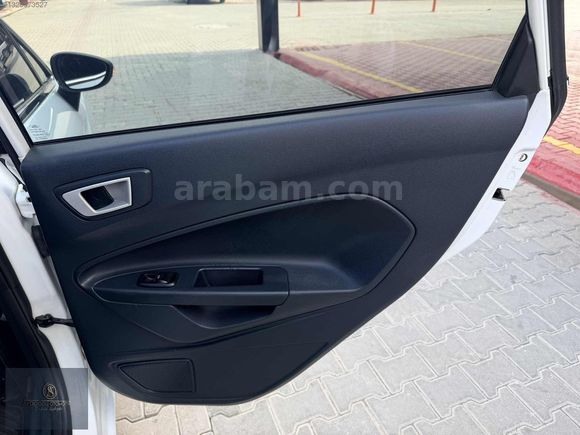 2012 FORD FİESTA 1.4 TİTANİUM X 177.000 KM