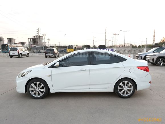OTOSTORE'DAN Accent Blue 1.4 CVVT Mode Plus 2012