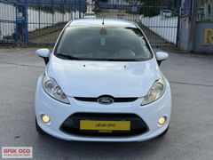 UFUK OTO'DAN 2011 FORD FİESTA TİTANİUM X OTOMATİK 59.000 KM'DE