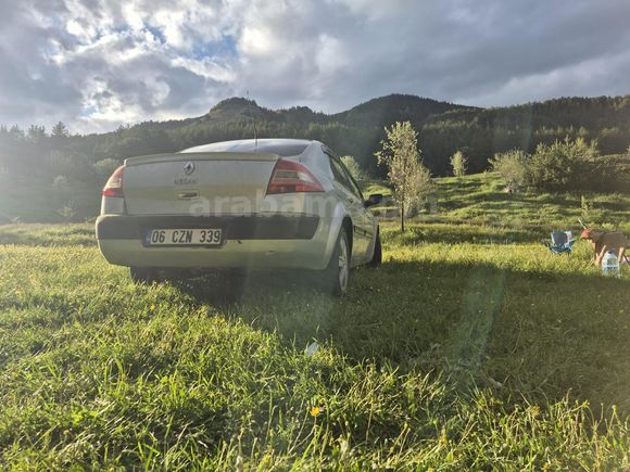 Sahibinden Renault Megane 2.0 Dynamique 2006 Model