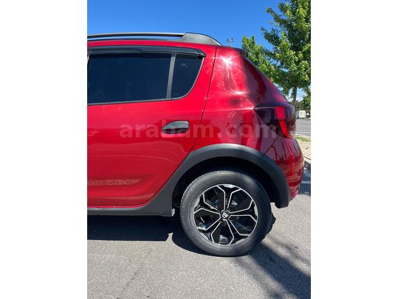 Sahibinden Dacia Sandero 0.9 TCe Stepway Easy-R 2020 Model 