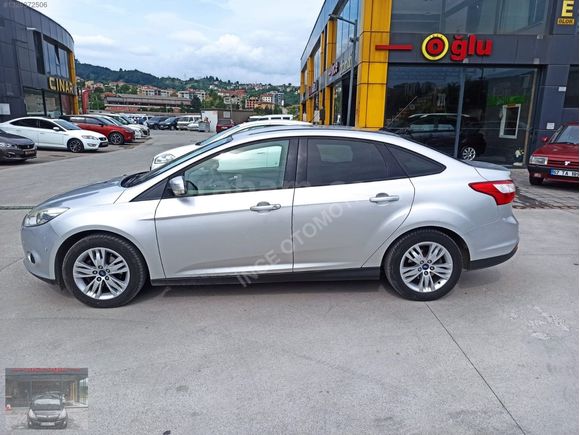 2013 HATASIZ BOYASIZ FORD FOCUS 1.6 Tİ-VCT SYTLE