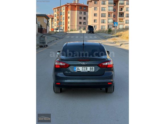 KM 91 BİNDE OTOMATİK DEĞİŞENSİZ 2012 FOCUS 1.6 Ti-VCT STYLE FULL