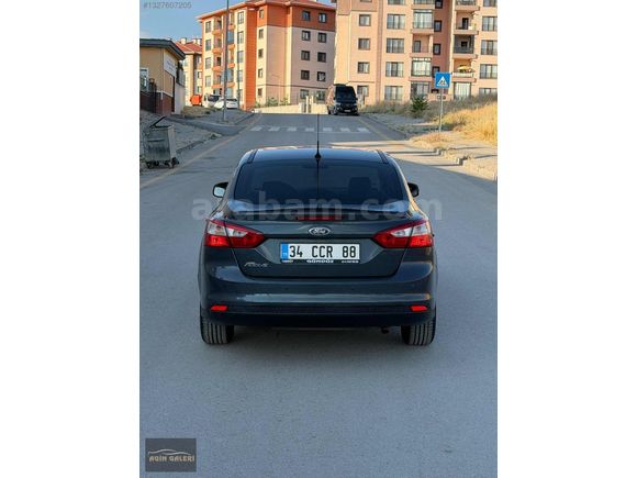 KM 91 BİNDE OTOMATİK DEĞİŞENSİZ 2012 FOCUS 1.6 Ti-VCT STYLE FULL