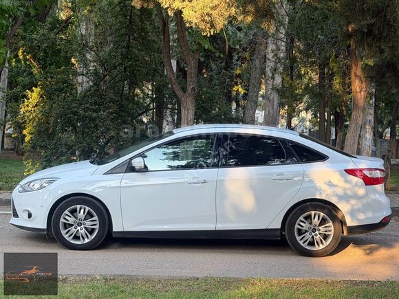 ATO-CAR'DAN 2014 FOCUS 1.6Ti-VCT 125HP STYLE İLK ELDEN MANUEL