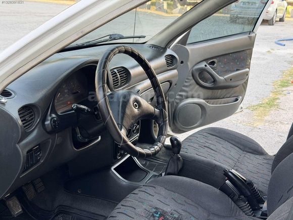 KLİMA BUZZ 1.5 GLS 250 BİN KM TEMİZ KARTA 12 AY TAKSİT