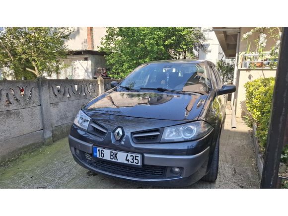 Megane 1.5 dCi  2009  110 luk. 6 iler