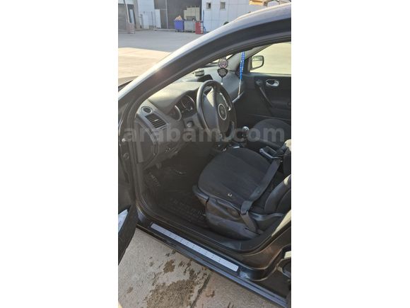 Megane 1.5 dCi  2009  110 luk. 6 iler