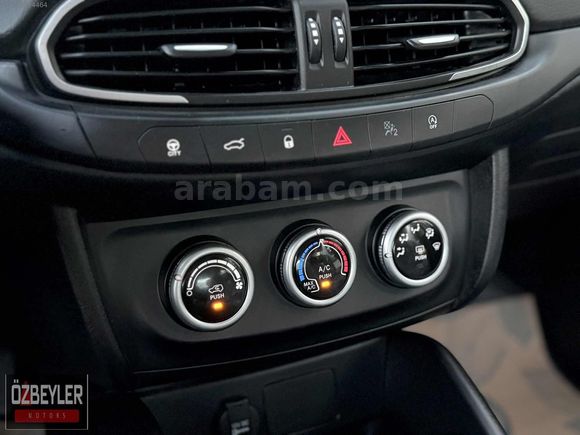 ÖZBEYLER MOTORS'DAN EMSALSİZ TEMİZLİKTE / 7.ooo KM'DE 1.6 EGEA +