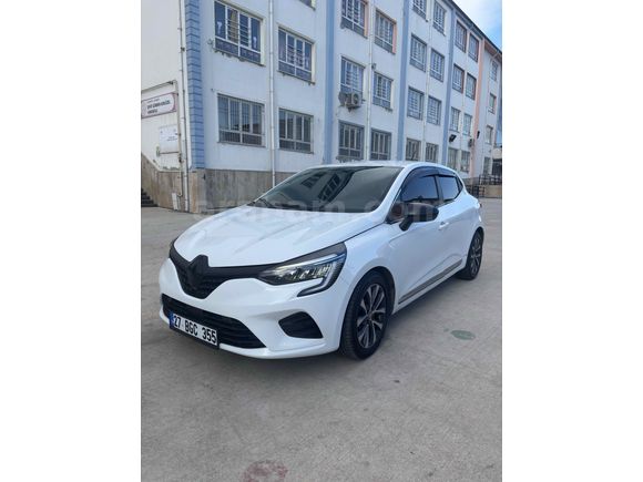 Sahibinden Renault Clio 1.3 TCe Icon 2020 Model 