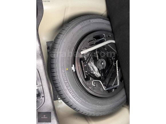 2024 1.6 MULTİJET EASY DCT HATASIZ BOYASIZ 79.000KM