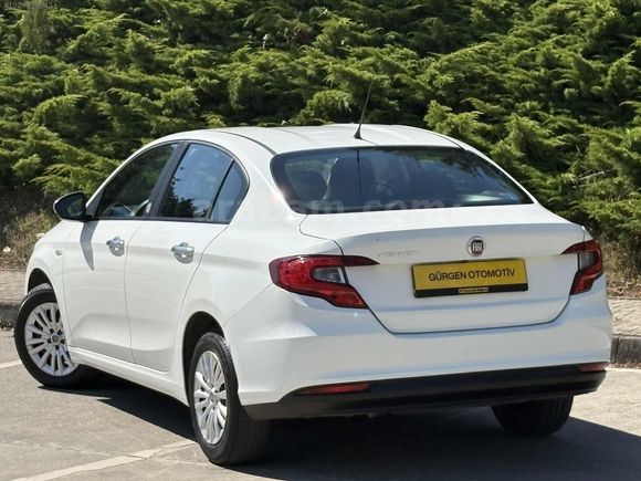 2023 MODEL HATASIZ DEĞİŞENSİZ 35.000 KM OTOMATİK ÇOK TEMİZ EGEA