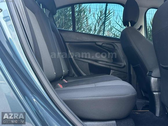 2024 MODEL 1.6 DİZEL OTOMATİK 42 BİN KM HATASIZ BOYASIZ