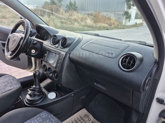 FORT FİESTA 2006 MODEL 1.4 HDI
