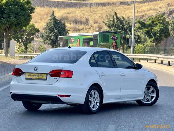 2012 VOLKSWAGEN JETTA 1.6 TDİ TRENDLİNE