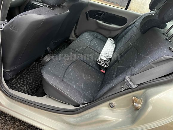 Sahibinden Renault Clio 1.2 Authentique 2004 Model 