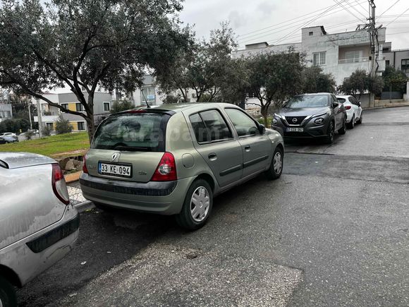 Sahibinden Renault Clio 1.2 Authentique 2004 Model 