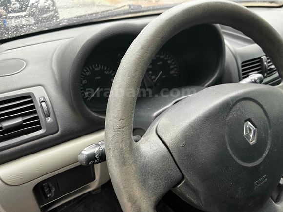 Sahibinden Renault Clio 1.2 Authentique 2004 Model 