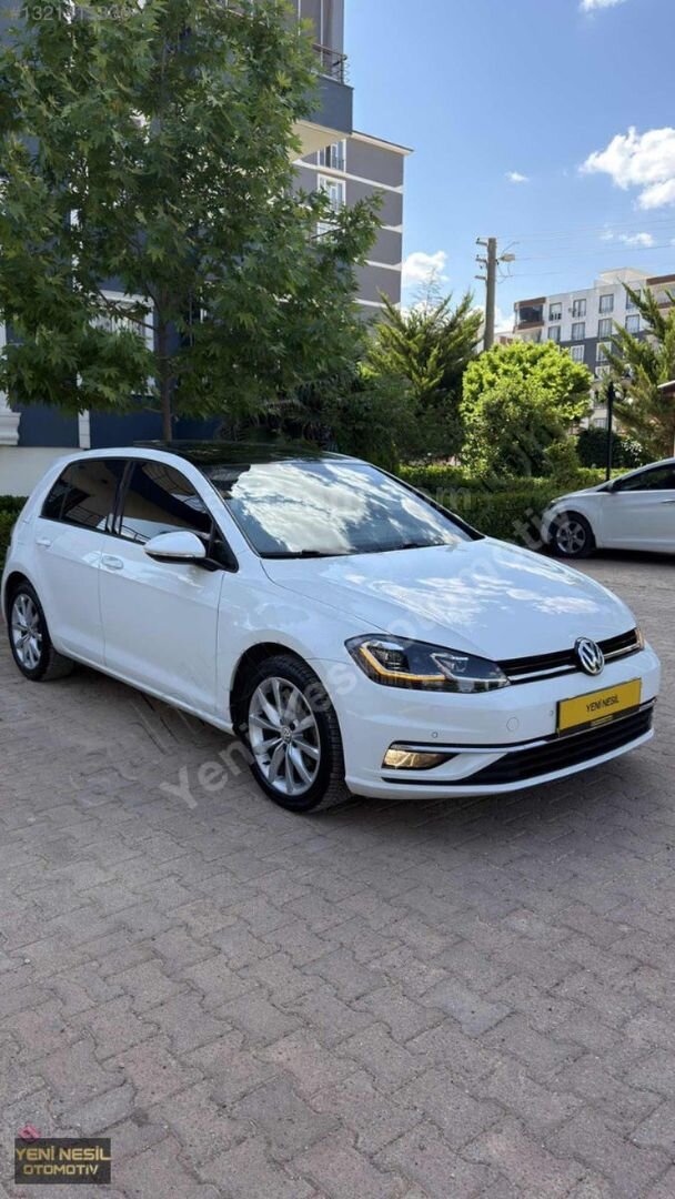 Galeriden Volkswagen Golf 1.6 TDi BlueMotion Highline 2019 Model Adıyaman 104.000 km Beyaz 3