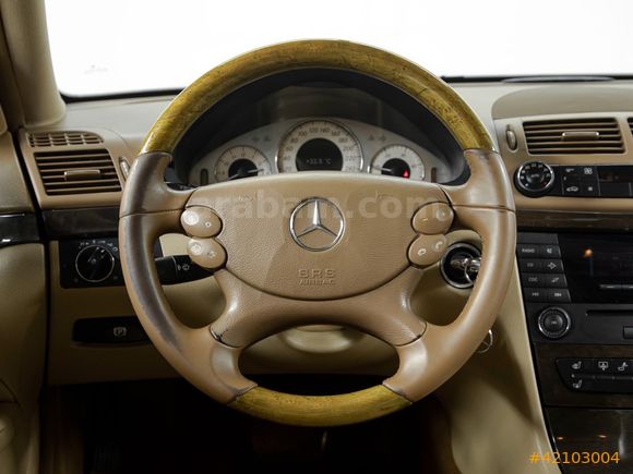 TOLCAR ( MERCEDES BENZ E 220 CDI W 211 )