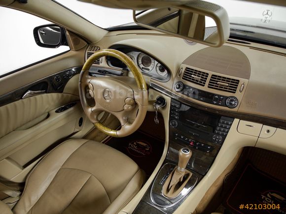 TOLCAR ( MERCEDES BENZ E 220 CDI W 211 )