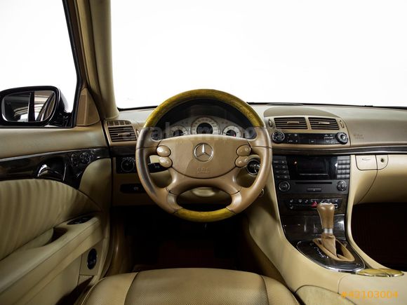 TOLCAR ( MERCEDES BENZ E 220 CDI W 211 )