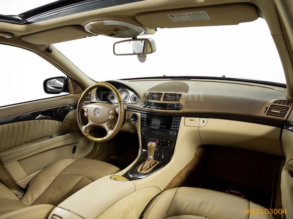 TOLCAR ( MERCEDES BENZ E 220 CDI W 211 )
