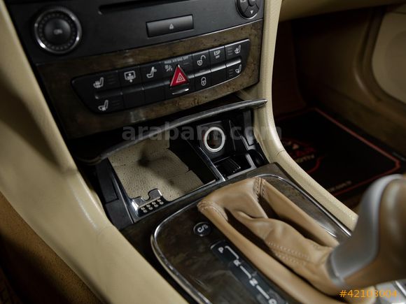 TOLCAR ( MERCEDES BENZ E 220 CDI W 211 )