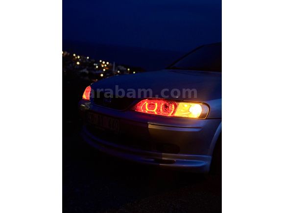 Sahibinden Opel Vectra 2.0 CD 2000 Model 