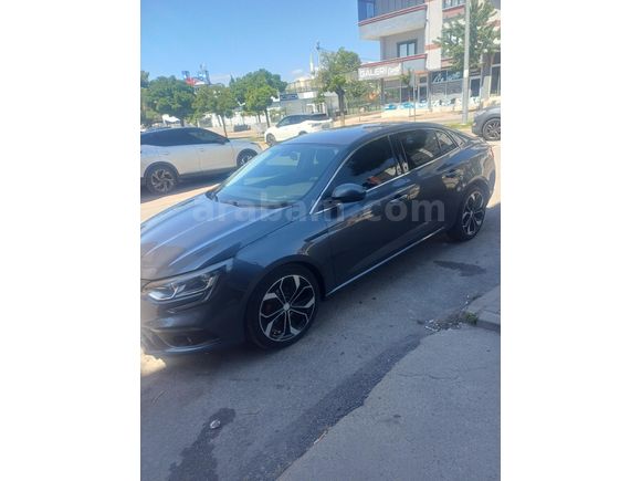 Sahibinden Renault Megane 1.5 Blue DCI Touch 2020 Model