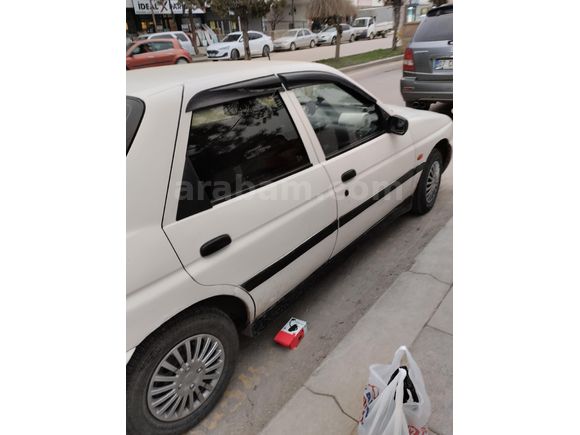 Sahibinden Ford Escort 1.6 CL 1997 Model