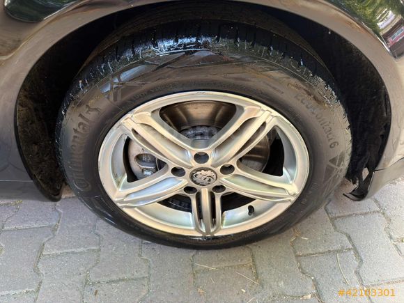 2003 MODEL AUDİ A 4 SANRUFLU 2.5 TDİ DİZEL OTOMATİK