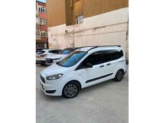 Sahibinden Ford Tourneo Courier 1.5 TDCi Trend 2014 Model 