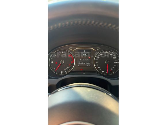 AUDİ A3 1.6TDİ AMBİTİON S-TRONİC