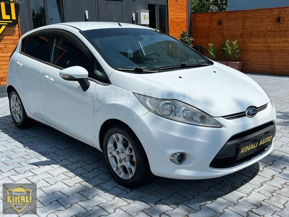 2012 MODEL FORD FIESTA 1.4 TDCI 70 HP TITANIUM