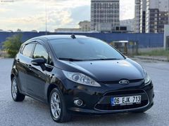 2012 FORD FİESTA TİTANİUM 185. KM EMSALSİZ TEMİZ