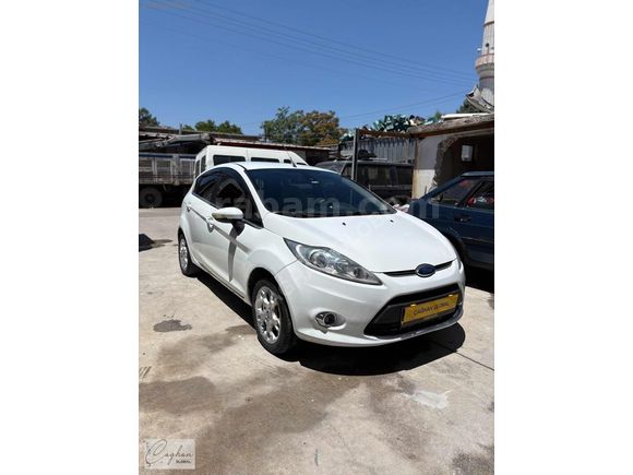 Çağhan Global'den Bakımlı Fiesta Titanium X