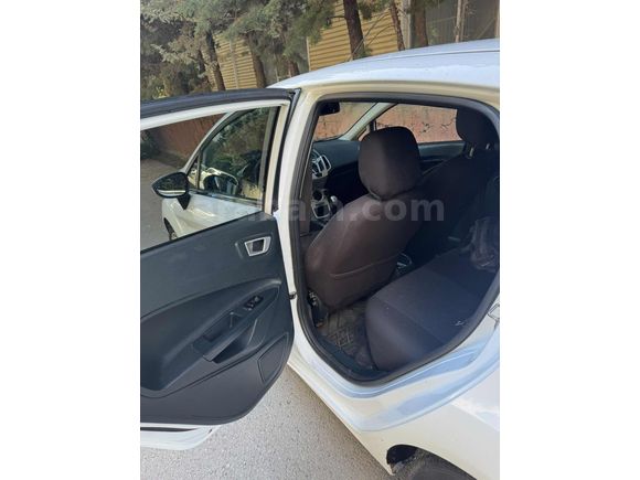 131 BİN DE HATASIZ 1.4 FIESTA