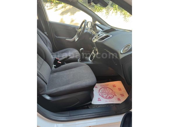 131 BİN DE HATASIZ 1.4 FIESTA