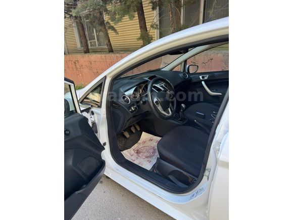 131 BİN DE HATASIZ 1.4 FIESTA