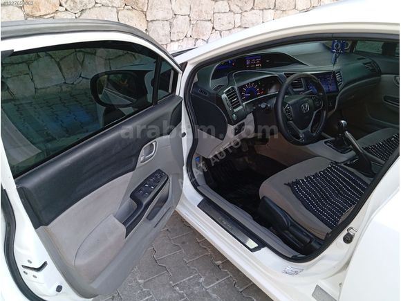 AZAT AUTO,DAN 2014 MODEL HONDA CIVIC FB7 ECO ELEGANCE