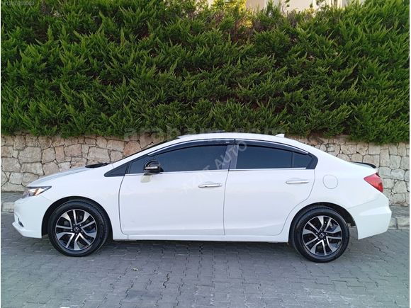 AZAT AUTO,DAN 2014 MODEL HONDA CIVIC FB7 ECO ELEGANCE