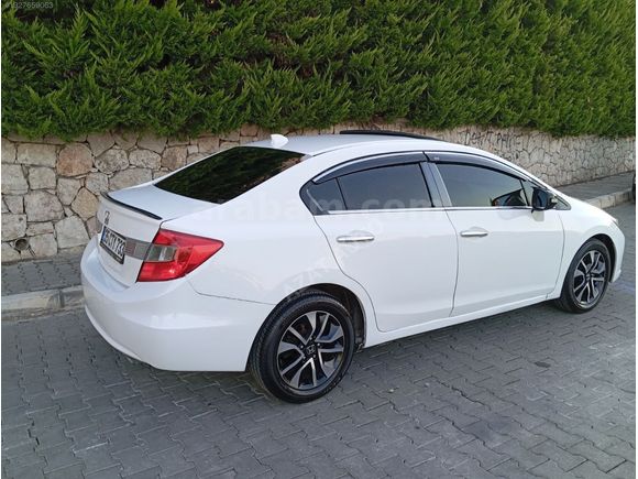 AZAT AUTO,DAN 2014 MODEL HONDA CIVIC FB7 ECO ELEGANCE