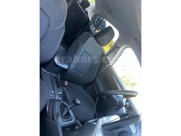 Sahibinden Ford Focus 1.0 EcoBoost Titanium Stil 2023 Model